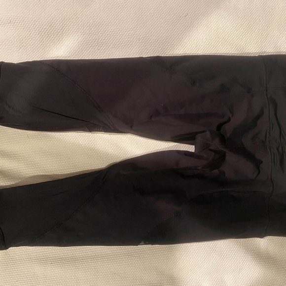 Lululemon Core Kicker Crop Black Capri Leggings - Picture 10 of 12